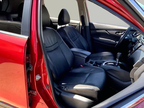 Used 2014 Nissan Rogue SV w/ SV Premium Package FWD image 8