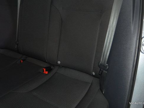 Used 2015 Volkswagen Jetta SE FWD image 29