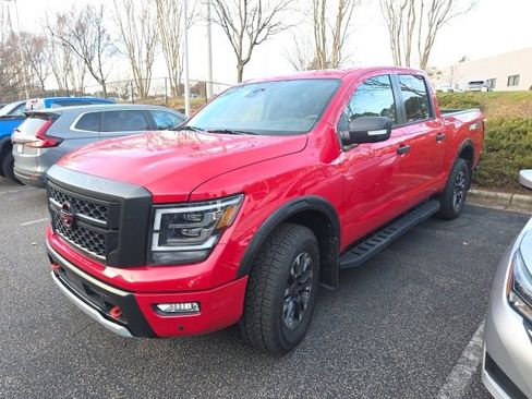 Certified 2024 Nissan Titan PRO-4X w/ Pro-4x Convenience Package image 1