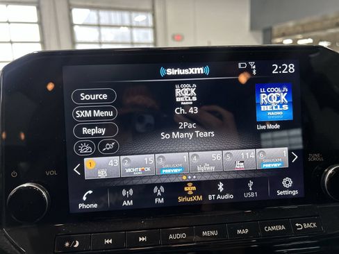 Certified 2023 Nissan Pathfinder SL AWD/4WD image 15