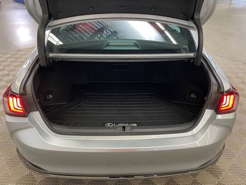 Used 2022 Lexus ES 300h F Sport image 34