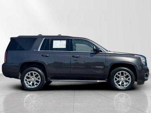 Used 2017 GMC Yukon SLT w/ Open Road Package AWD/4WD image 7