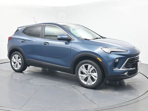 New 2026 Buick Encore GX Preferred w/ Comfort Package image 7