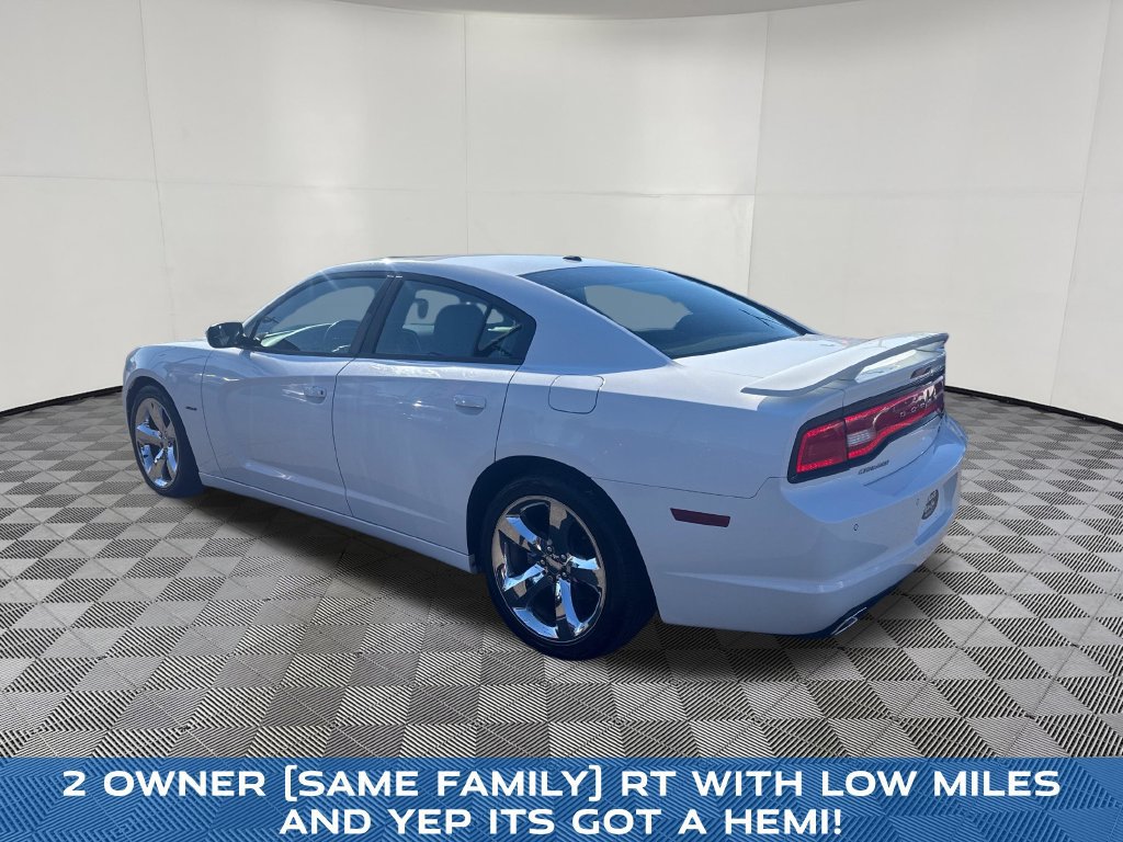 Used 2012 Dodge Charger R/T RWD image 4