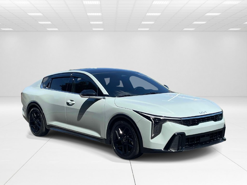 Used 2025 Kia K4 GT-Line Turbo FWD image 1