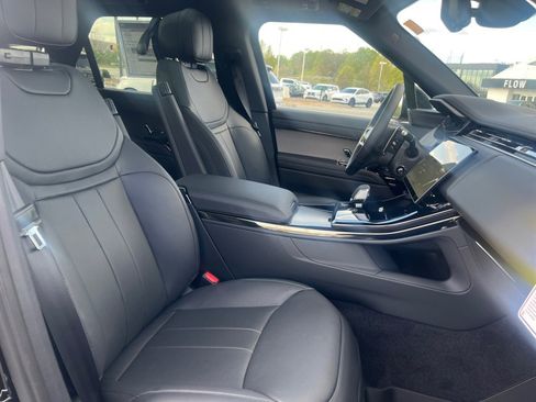 New 2026 Land Rover Range Rover Sport Dynamic SE AWD/4WD image 28