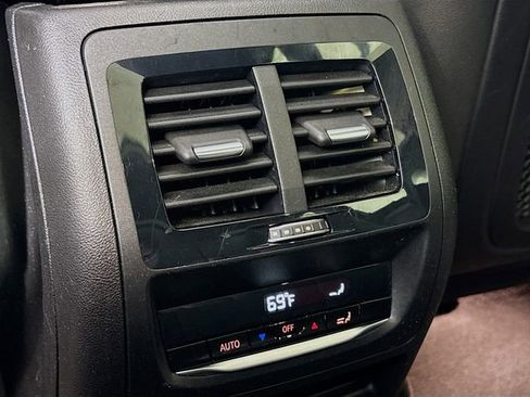 Used 2020 BMW X3 xDrive30e w/ Convenience Package image 27