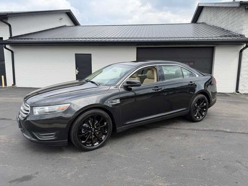 Used 2015 Ford Taurus SEL w/ Equipment Group 201A AWD/4WD image 2