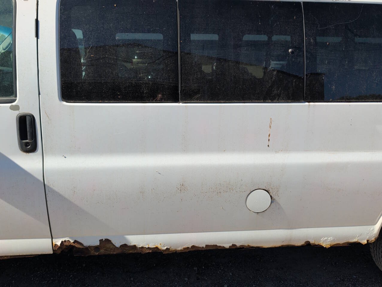 Used 2008 Chevrolet Express 3500 Extended Passenger w/ LT Preferred Equipment Group RWD image 23