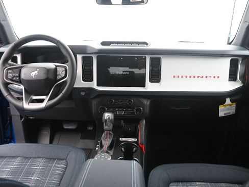 New 2026 Ford Bronco Heritage Edition AWD/4WD image 25