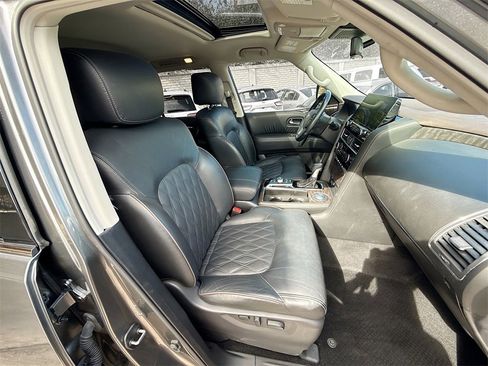 Used 2023 Nissan Armada Platinum w/ Captain's Chairs Package image 33