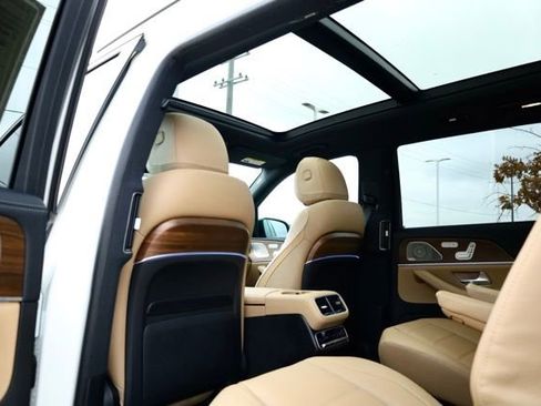 Certified 2024 Mercedes-Benz GLS 580 4MATIC image 25