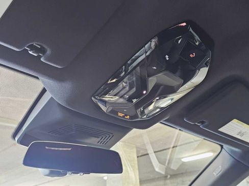 New 2026 BMW iX xDrive45 image 21