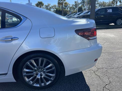 Used 2016 Lexus LS 460 L image 8