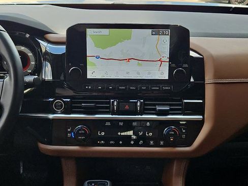 Certified 2023 Nissan Pathfinder Platinum image 16