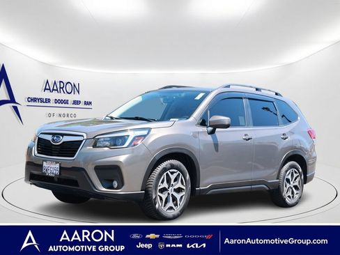 Used 2021 Subaru Forester Premium w/ Popular Package #1 AWD/4WD image 1