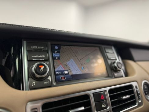 Used 2012 Land Rover Range Rover HSE LUX w/ Luxury Interior Pkg image 63