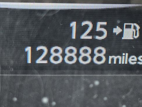 Used 2017 Nissan Rogue SL image 17