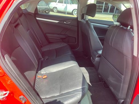 Used 2016 Honda Civic Touring image 22