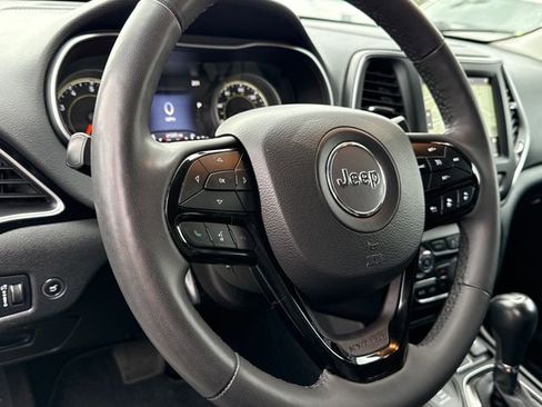Used 2023 Jeep Cherokee Altitude Lux AWD/4WD image 15