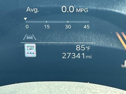 Used 2025 Kia K4 LXS image 32