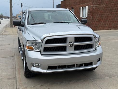 Used 2012 RAM 1500 Express image 3