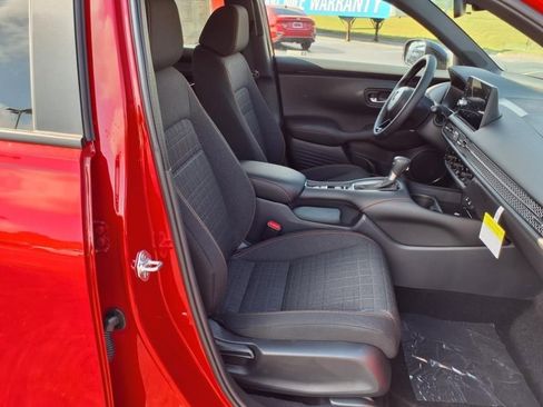 Used 2026 Honda HR-V Sport image 14