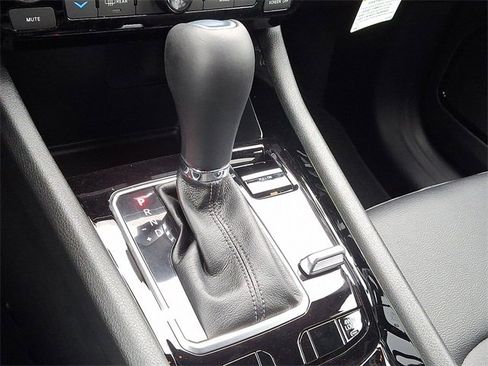 New 2026 Jeep Compass Limited image 10