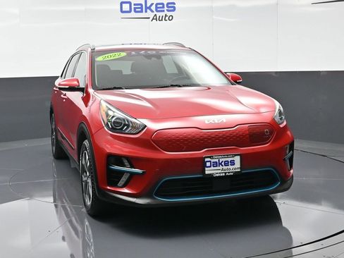Used 2022 Kia Niro EX Premium image 3