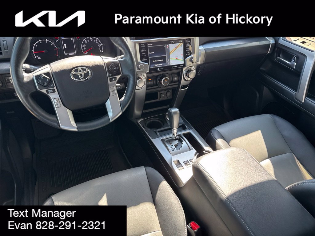 Used 2023 Toyota 4Runner SR5 Premium w/ Moonroof Package AWD/4WD image 17