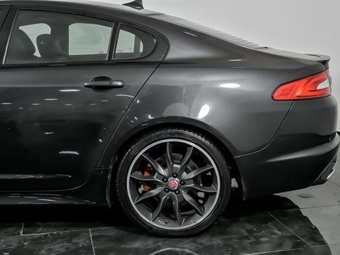 Used 2015 Jaguar XF Portfolio image 7