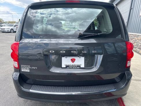 Used 2012 Dodge Grand Caravan American Value Package FWD image 4
