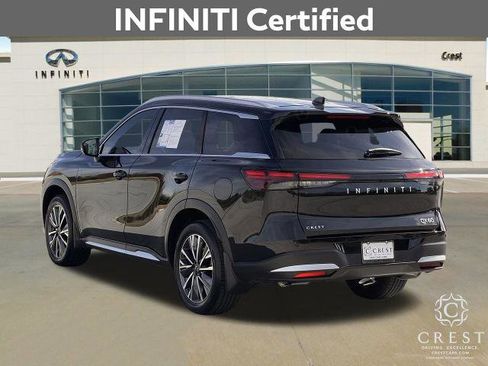 Certified 2026 INFINITI QX60 Luxe w/ Family Package image 8