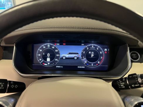 Used 2021 Land Rover Range Rover P525 Westminster Edition AWD/4WD image 12
