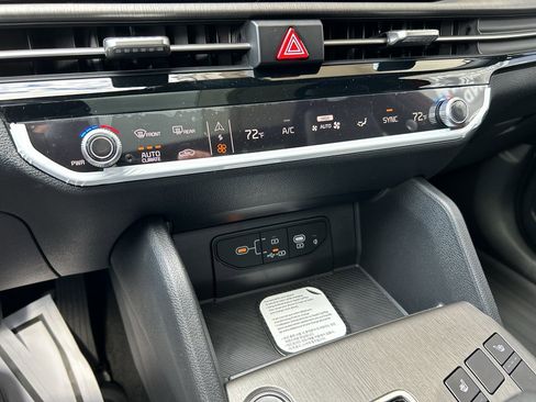 New 2026 Kia Sportage X-Line AWD/4WD image 22