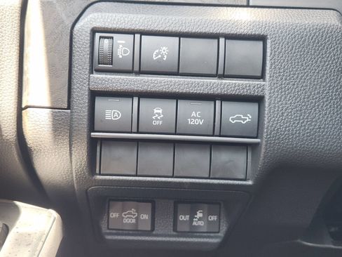 Used 2026 Toyota Tacoma Limited AWD/4WD image 21