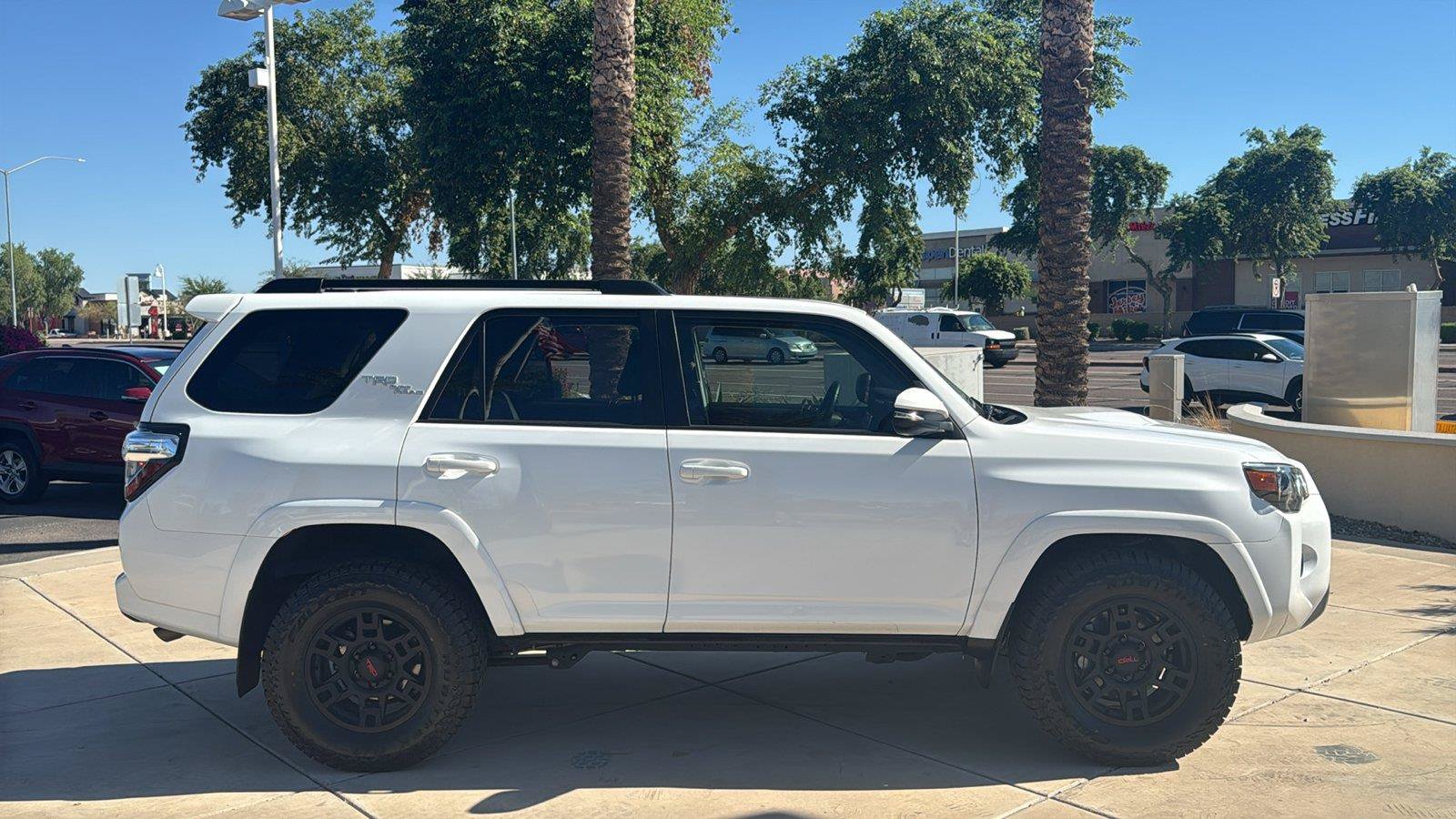 Used 2023 Toyota 4Runner TRD Off-Road Premium w/ Moonroof Package AWD/4WD image 10