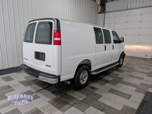 Used 2025 GMC Savana 2500 w/ Driver Convenience Package RWD image 4