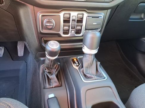 New 2025 Jeep Wrangler Sport S image 18