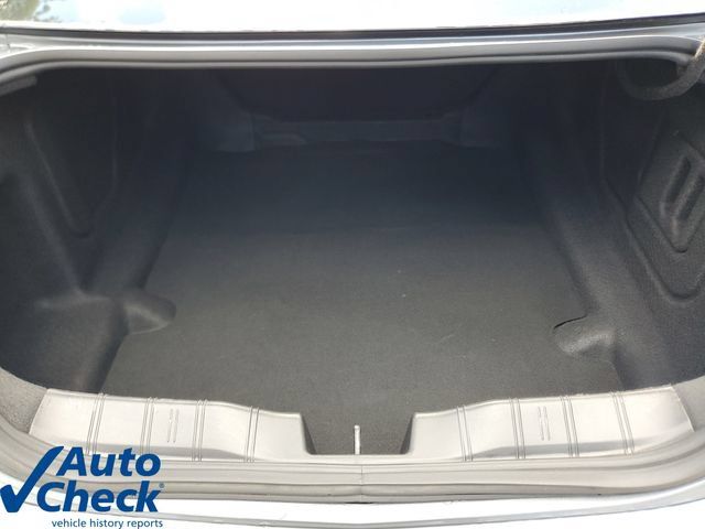 Certified 2021 Chevrolet Camaro LT RWD image 14