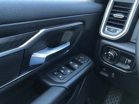 New 2026 RAM 1500 4x4 Crew Cab image 20