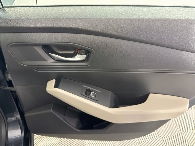 Used 2023 Honda Accord EX-L image 25