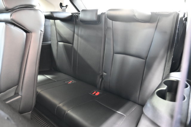 Used 2023 Toyota Highlander XLE AWD/4WD image 12