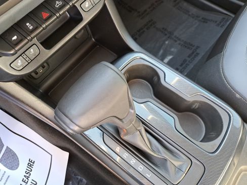 Used 2019 Chevrolet Colorado Z71 image 24