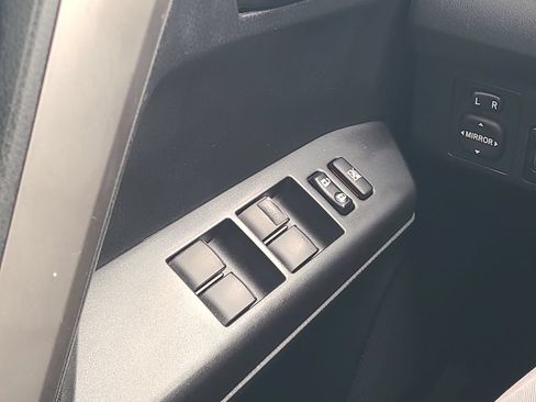 Used 2017 Toyota RAV4 LE w/ All Weather Liner Package FWD image 18