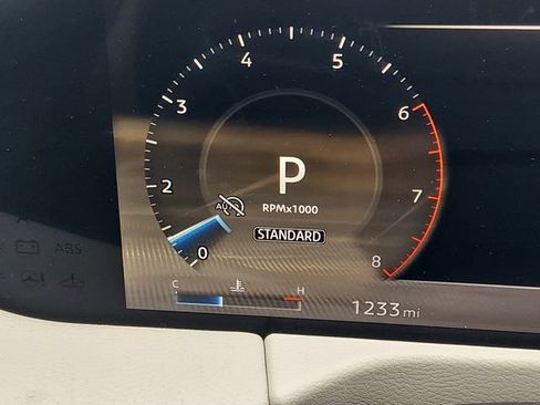 Certified 2026 Nissan Armada Platinum Reserve AWD/4WD image 28
