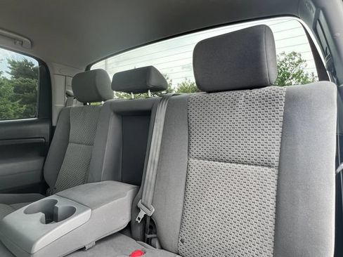 Used 2012 Toyota Tundra 4x4 CrewMax w/ Tow Pkg image 38