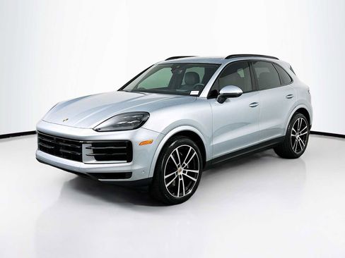 New 2026 Porsche Cayenne image 1