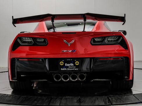 Used 2019 Chevrolet Corvette ZR1 RWD image 16
