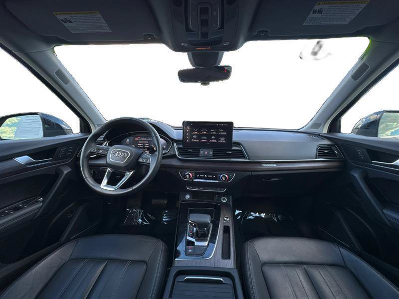 Used 2021 Audi Q5 2.0T Premium Plus w/ Premium Plus Package AWD/4WD image 14